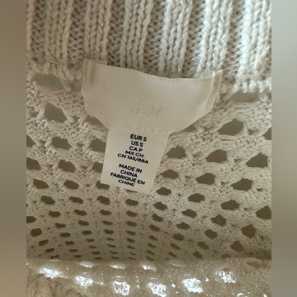 H&M crochet sweater - Picture 2 of 3